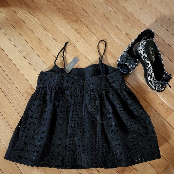 Womens NWT JCrew Black Eyelet Spaghetti Strap Top Size S - Picture 3 of 4